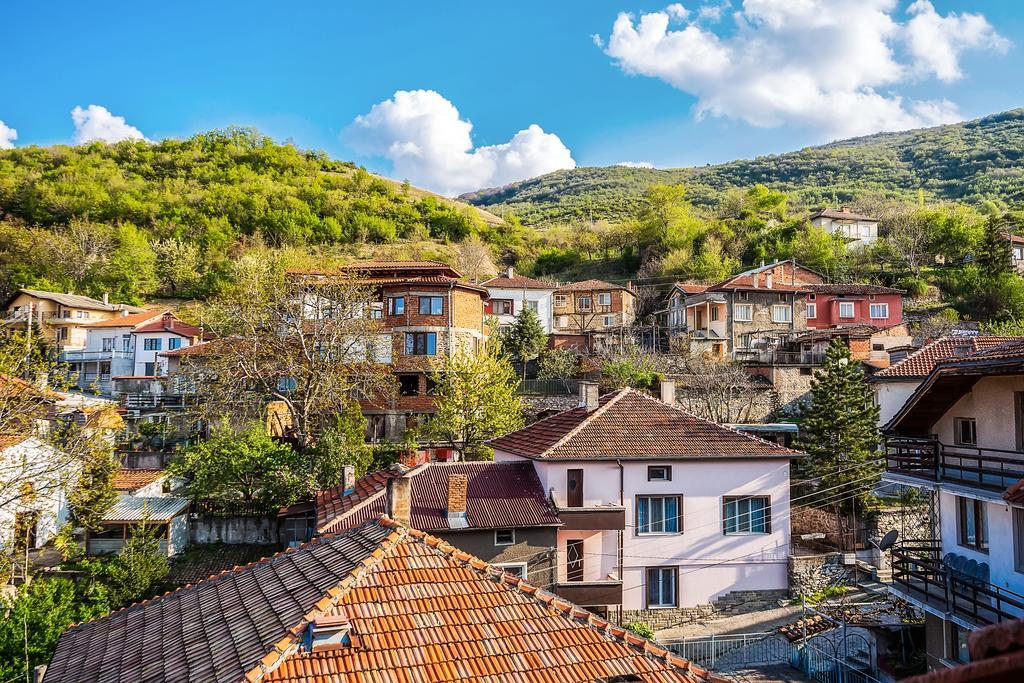 Family Hotel Ogi Asenovgrad Esterno foto