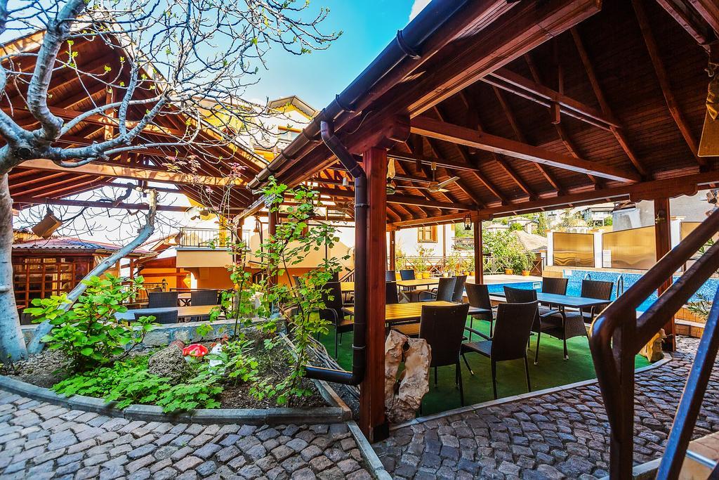 Family Hotel Ogi Asenovgrad Esterno foto